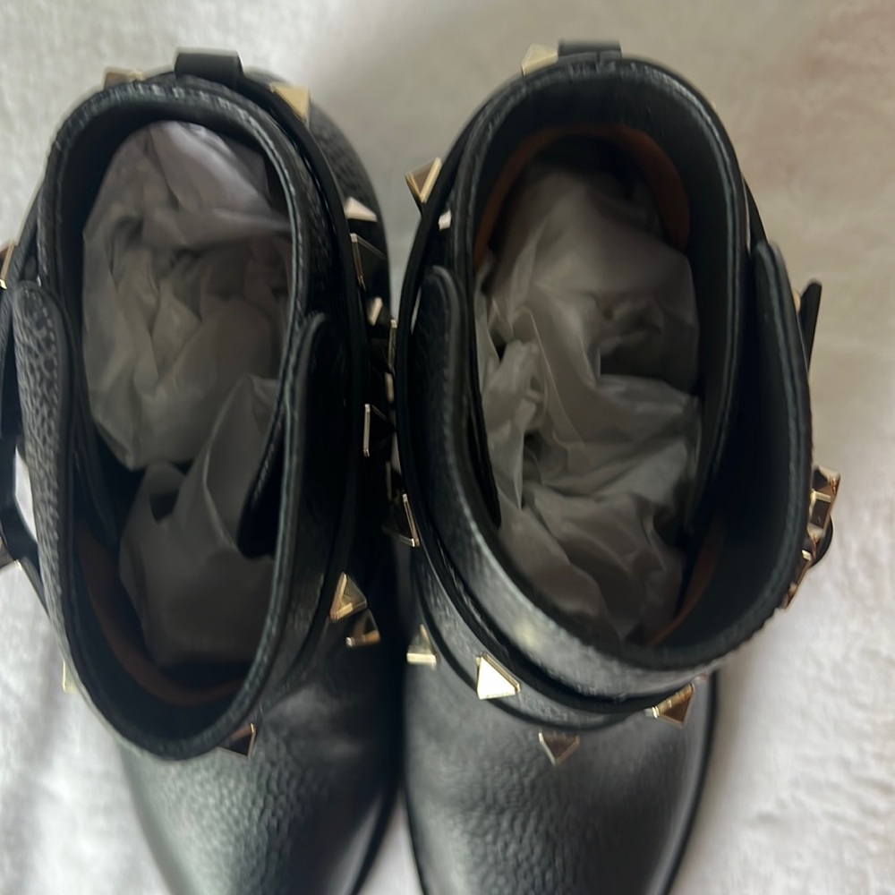 NIB Valentino Rockstud Buckle Wrap Leather Boots 37.5 - Picture 11 of 16